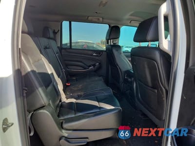 Zdjęcie 10 z 12 samochodu: 2015 CHEVROLET SUBURBAN C1500 LT VIN:1GNSCJKC8FR121819 - miniatura