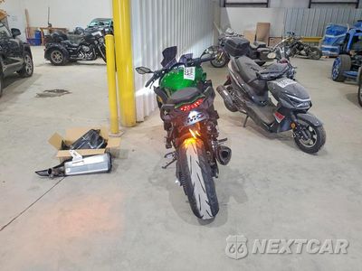 Czwarte zdjęcie samochodu z boku: 2025 KAWASAKI ZX1100 J VIN:JKAZXBJ15SA000377 - miniatura