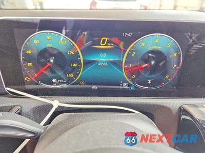 Zdjęcie 9 z 12 samochodu: 2020 MERCEDES-BENZ CLA 250 VIN:WDD5J4GB7LN064664 - miniatura