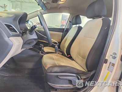 Zdjęcie 7 z 13 samochodu: 2022 HYUNDAI ACCENT SE VIN:3KPC24A66NE171769 - miniatura