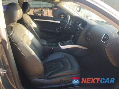 Zdjęcie 10 z 12 samochodu: 2010 AUDI A5 PREMIUM VIN:WAUCFAFR6AA048456 - miniatura