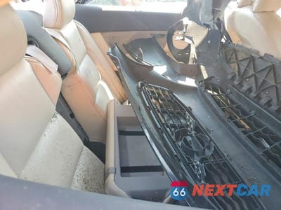 Zdjęcie 10 z 12 samochodu: 2011 VOLVO C70 T5 VIN:YV1672MC6BJ107292 - miniatura