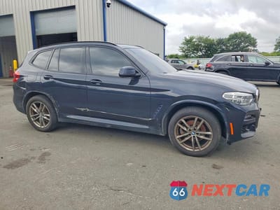 Czwarte zdjęcie samochodu z boku: 2021 BMW X3 XDRIVE30I VIN:5UXTY5C08M9F91244 - miniatura