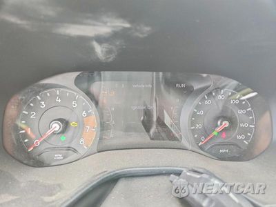Zdjęcie 9 z 12 samochodu: 2025 JEEP COMPASS LIMITED VIN:3C4NJDCN4ST623001 - miniatura