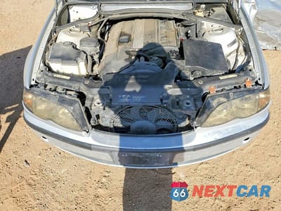 Zdjęcie 11 z 12 samochodu: 2002 BMW 3ER I VIN:WBAEV53472KM24220 - miniatura