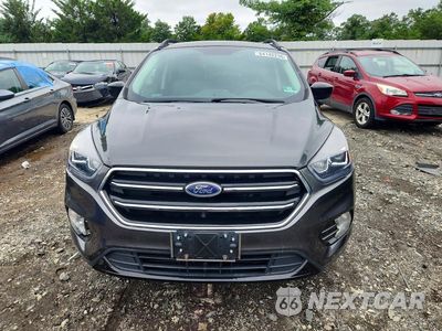 Piąte zdjęcie samochodu w środku: 2017 FORD ESCAPE SE VIN:1FMCU0GD7HUD18336 - miniatura