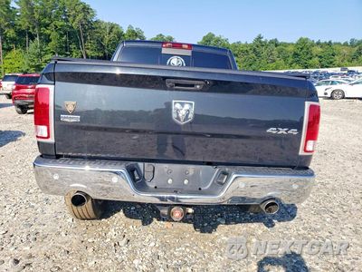 Zdjęcie 6 z 12 samochodu: 2018 RAM 1500 LARAMIE VIN:1C6RR7NM4JS254714 - miniatura