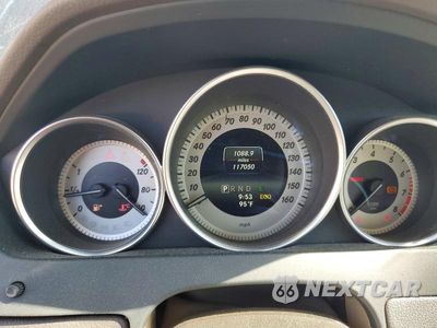 Zdjęcie 9 z 13 samochodu: 2014 MERCEDES-BENZ C 300 4MATIC VIN:WDDGF8AB7EA948396 - miniatura