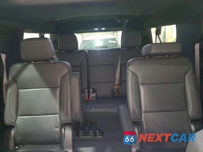 Zdjęcie 10 z 13 samochodu: 2023 CHEVROLET SUBURBAN K1500 Z71 VIN:1GNSKDKD5PR112106 - miniatura