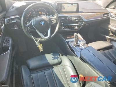 Zdjęcie 8 z 12 samochodu: 2018 BMW 640 XIGT VIN:WBAJV6C52JBJ99801 - miniatura