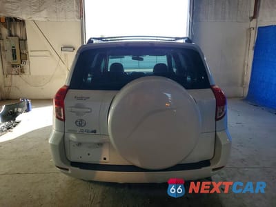 Zdjęcie 6 z 13 samochodu: 2006 TOYOTA RAV4 LIMITED VIN:JTMZD31V265029776 - miniatura