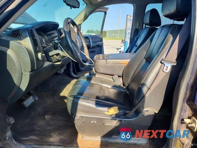 Zdjęcie 7 z 12 samochodu: 2009 GMC SIERRA K1500 SLE VIN:3GTEK23309G198962 - miniatura