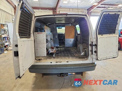 Zdjęcie 10 z 13 samochodu: 1999 GMC SAFARI XT VIN:1GTDM19W1XB524890 - miniatura