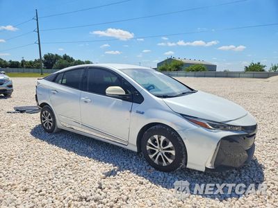 Czwarte zdjęcie samochodu z boku: 2022 TOYOTA PRIUS PRIME LE VIN:JTDKAMFP9N3215240 - miniatura
