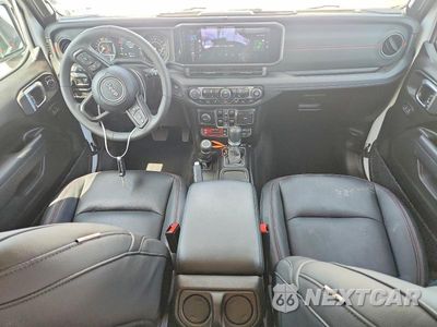 Zdjęcie 8 z 14 samochodu: 2025 JEEP WRANGLER RUBICON VIN:1C4PJXFG4SW662673 - miniatura