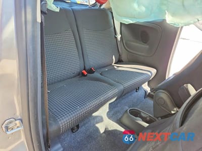 Zdjęcie 10 z 13 samochodu: 2018 FIAT 500 POP VIN:3C3CFFKH3JT471957 - miniatura