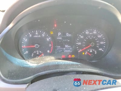 Zdjęcie 9 z 13 samochodu: 2018 KIA RIO S VIN:3KPA24AB1JE068144 - miniatura