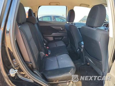 Zdjęcie 10 z 12 samochodu: 2016 MITSUBISHI OUTLANDER SE VIN:JA4AZ3A37GZ009119 - miniatura