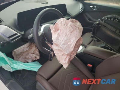Zdjęcie 8 z 13 samochodu: 2025 BMW 228XI VIN:WBA23GG05S7S56169 - miniatura