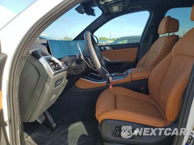 Zdjęcie 7 z 12 samochodu: 2025 BMW X5 XDRIVE40I VIN:5UX23EU08S9X23583 - miniatura