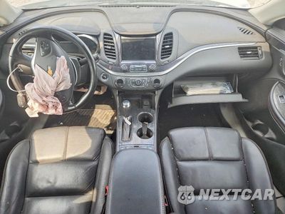 Zdjęcie 8 z 12 samochodu: 2018 CHEVROLET IMPALA LT VIN:2G1105S30J9138016 - miniatura