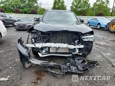 Piąte zdjęcie samochodu w środku: 2022 BMW X3 M40I VIN:5UX83DP05N9K19111 - miniatura