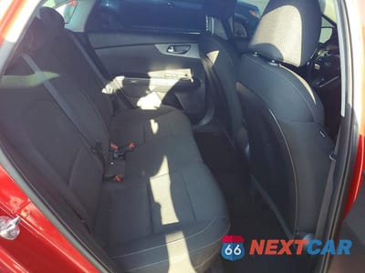 Zdjęcie 10 z 13 samochodu: 2021 KIA FORTE LXS VIN:3KPF24AD1ME311351 - miniatura