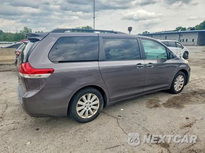 Trzecie zdjęcie samochodu z tyłu: 2014 TOYOTA SIENNA XLE 7-PASSENGER VIN:5TDDK3DC4ES088282 - miniatura