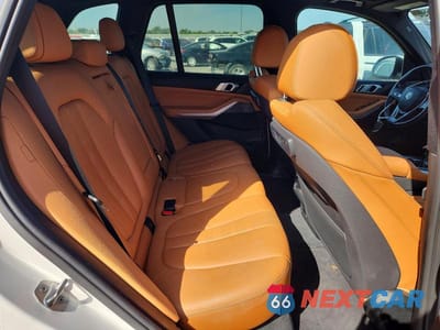 Zdjęcie 10 z 12 samochodu: 2019 BMW X5 XDRIVE40I VIN:5UXCR6C55KLL08651 - miniatura