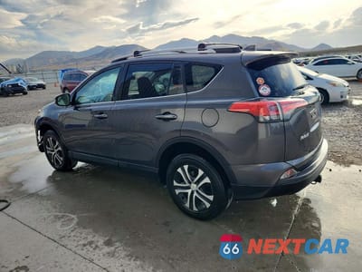 Drugie zdjęcie samochodu z przodu: 2018 TOYOTA RAV4 LE VIN:2T3BFREV5JW751866 - miniatura