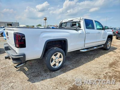 Trzecie zdjęcie samochodu z tyłu: 2015 GMC SIERRA K2500 SLT VIN:1GT12ZEG7FF156499 - miniatura