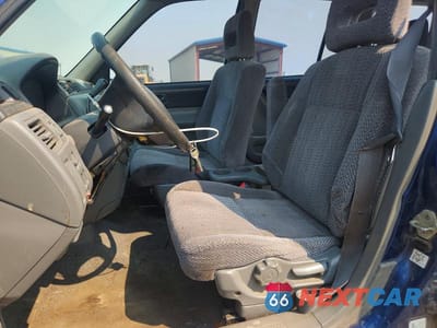 Zdjęcie 7 z 12 samochodu: 1998 HONDA CR-V LX VIN:JHLRD1841WC105424 - miniatura