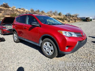 Czwarte zdjęcie samochodu z boku: 2015 TOYOTA RAV4 LE VIN:2T3BFREV8FW260036 - miniatura