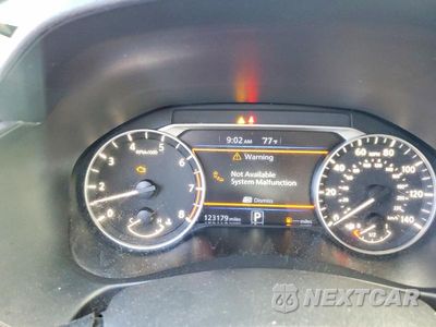 Zdjęcie 9 z 12 samochodu: 2019 NISSAN ALTIMA SV VIN:1N4BL4DW8KC247280 - miniatura