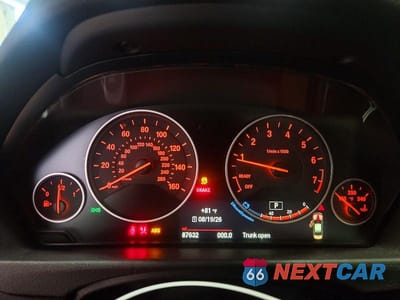 Zdjęcie 9 z 12 samochodu: 2015 BMW 328 XI VIN:WBA3B3G52FNT68828 - miniatura