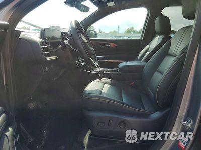 Zdjęcie 7 z 13 samochodu: 2025 CHEVROLET TRAVERSE HIGH COUNTRY VIN:1GNERKRS7SJ214046 - miniatura
