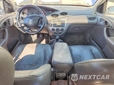 Zdjęcie 8 z 13 samochodu: 2002 FORD FOCUS ZTS VIN:1FAHP383X2W294964 - miniatura