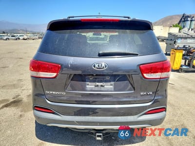 Zdjęcie 6 z 13 samochodu: 2016 KIA SORENTO EX VIN:5XYPH4A5XGG044326 - miniatura