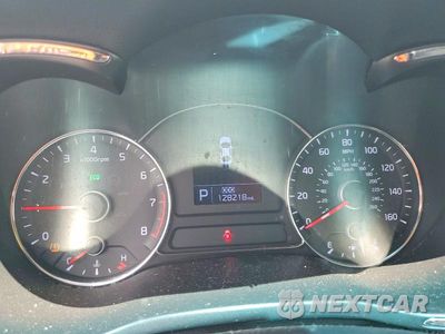 Zdjęcie 9 z 12 samochodu: 2015 KIA FORTE EX VIN:KNAFX4A8XF5318914 - miniatura