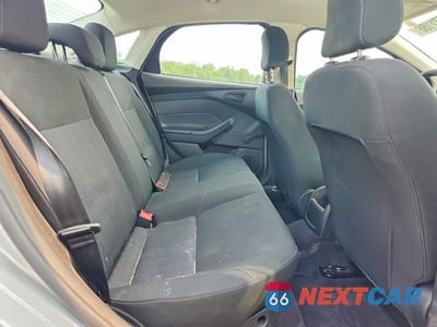 Zdjęcie 10 z 12 samochodu: 2017 FORD FOCUS S VIN:1FADP3E2XHL269230 - miniatura