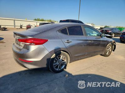 Trzecie zdjęcie samochodu z tyłu: 2018 HYUNDAI ELANTRA SEL VIN:5NPD84LF9JH291832 - miniatura