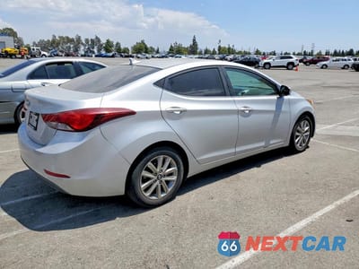 Trzecie zdjęcie samochodu z tyłu: 2015 HYUNDAI ELANTRA SE VIN:KMHDH4AE6FU240260 - miniatura