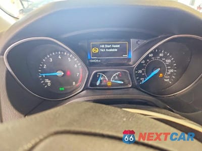 Zdjęcie 9 z 12 samochodu: 2016 FORD FOCUS SE VIN:1FADP3F28GL282216 - miniatura