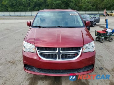 Piąte zdjęcie samochodu w środku: 2016 DODGE GRAND CARAVAN SXT VIN:2C4RDGCG0GR273095 - miniatura