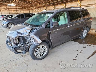 2012 TOYOTA SIENNA XLE 8-PASSENGER 5TDYK3DC8CS266824 - główne zdjęcie licytacji z USA - miniatura