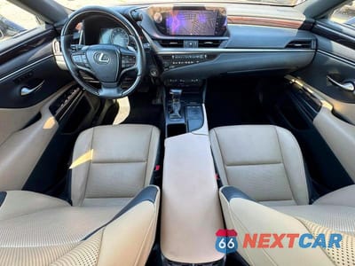 Zdjęcie 9 z 10 samochodu: 2020 LEXUS ES 350 VIN:58ADZ1B15LU079668 - miniatura