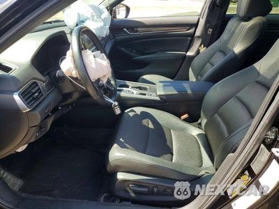 Zdjęcie 7 z 13 samochodu: 2022 HONDA ACCORD SPORT VIN:1HGCV2F38NA017367 - miniatura
