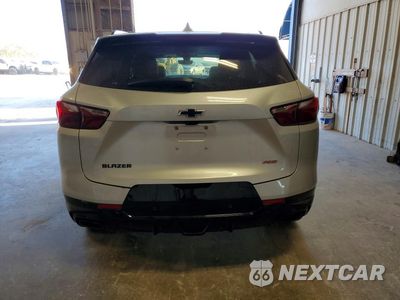 Zdjęcie 6 z 13 samochodu: 2022 CHEVROLET BLAZER RS VIN:3GNKBERS6NS117934 - miniatura