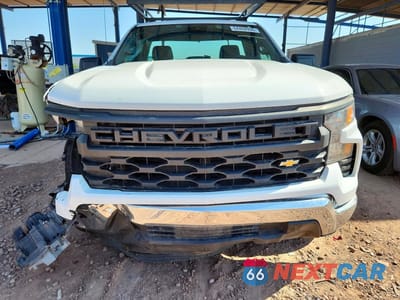 Piąte zdjęcie samochodu w środku: 2023 CHEVROLET SILVERADO C1500 VIN:3GCNAAED6PG295146 - miniatura