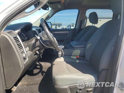 Zdjęcie 7 z 13 samochodu: 2017 RAM 1500 SLT VIN:1C6RR7TT6HS575416 - miniatura